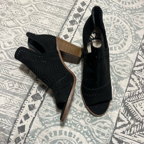 Fergalicious heels - Picture 4 of 4